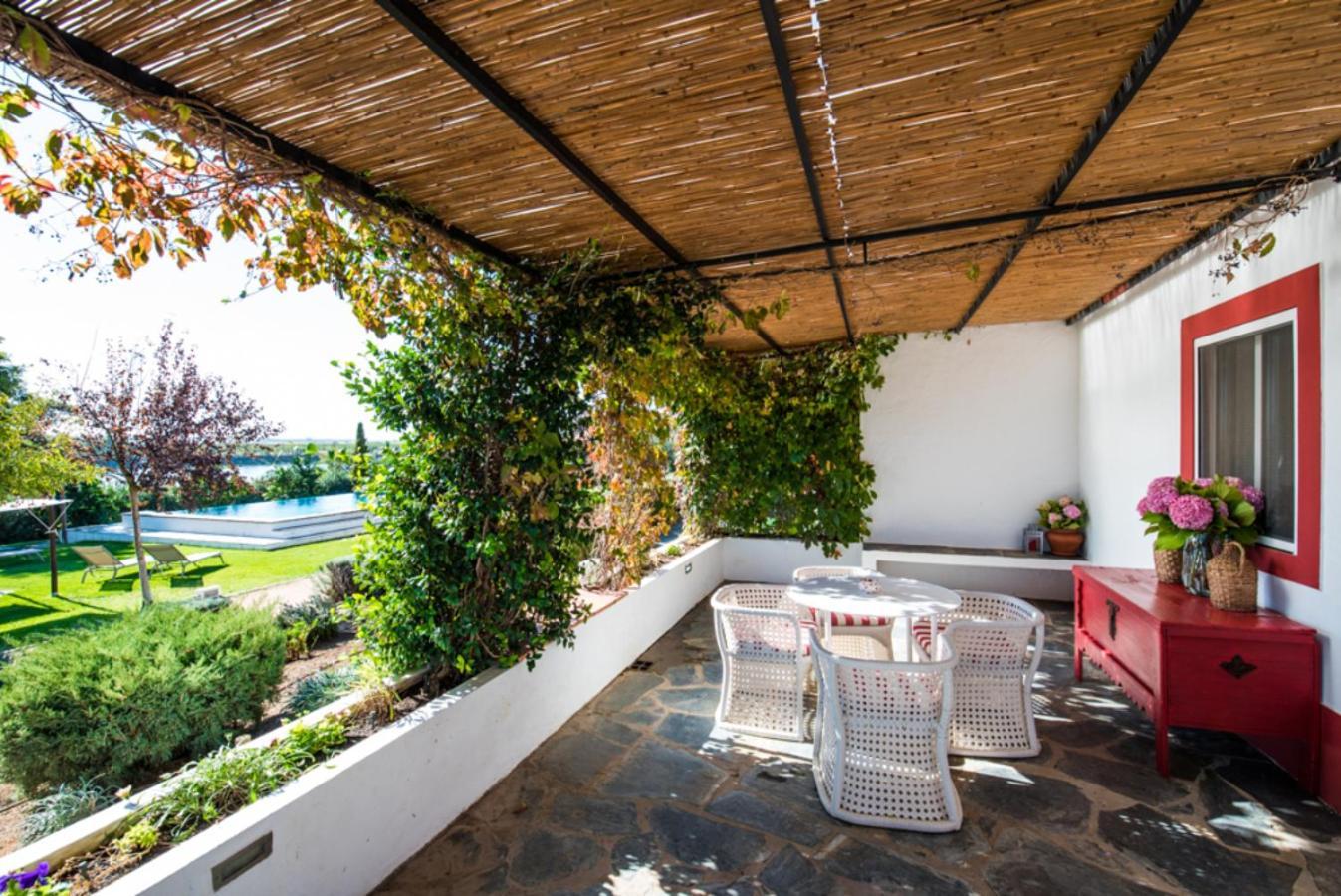 Casas De Juromenha Guest House Luaran gambar