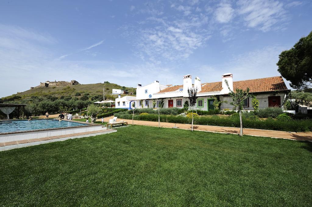 Casas De Juromenha Guest House Luaran gambar